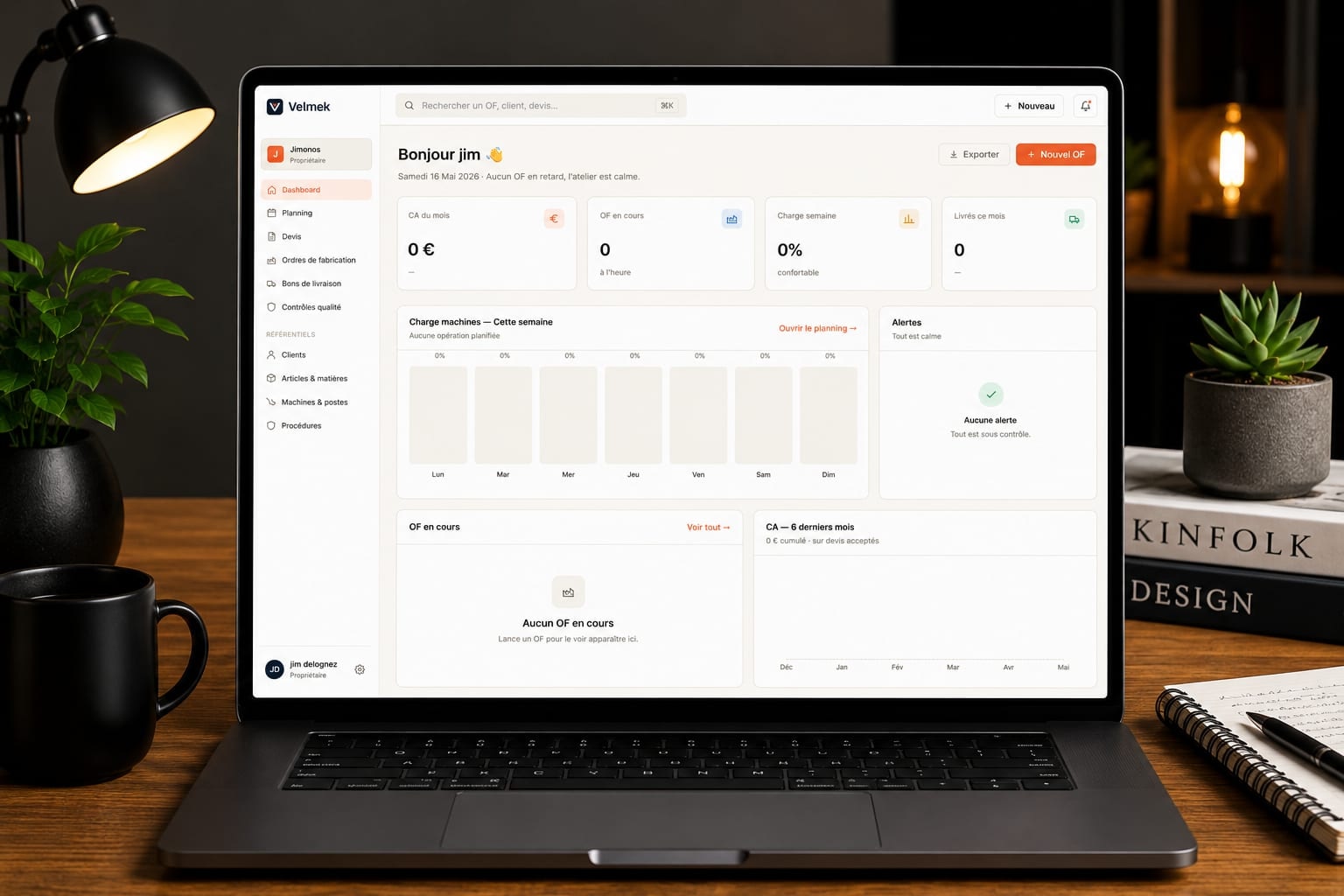 Application Velmek sur MacBook, tableau de bord d’atelier mécanique avec indicateurs et ordres de fabrication